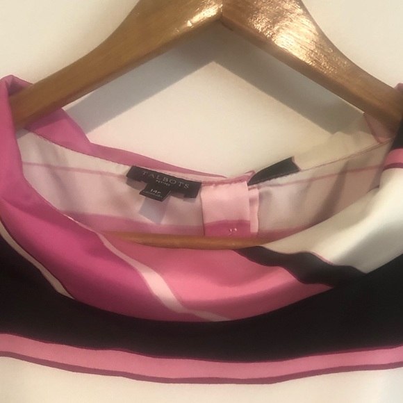 SOLD!! NWOT Talbots Sabrina Cowl Neck Shell - Picture 4 of 5